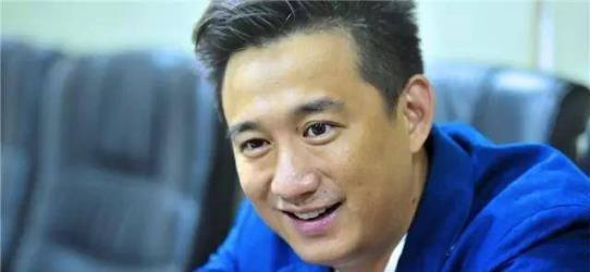 黄磊，能娱乐一下别人也是好的