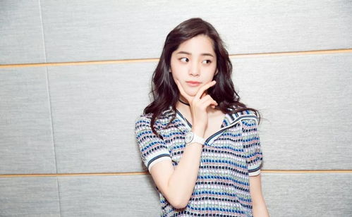 姐姐回应李玟墓园杂草丛生_46岁李玟