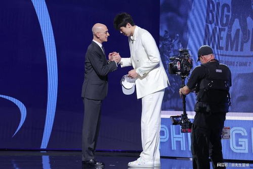 杨瀚森成中国第三位NBA首轮秀