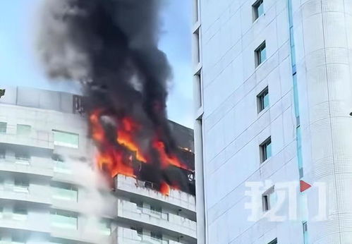 江西上饶一医院住院楼起火