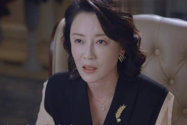天选打工人，娶到完美女上司的甜蜜短剧