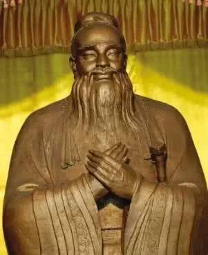 孔庙的孔子像为什么是帝王扮相_孔子像为什么72米 孔庙的孔子像为什么是帝王扮相_孔子像为什么72米