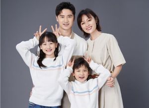 靳东10岁儿子身高近1米7