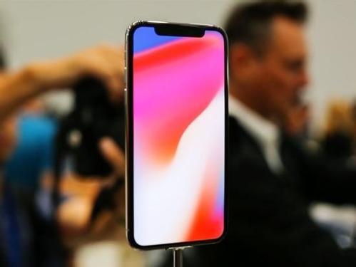 新iPhone被吐槽有划痕凹陷 客服回应