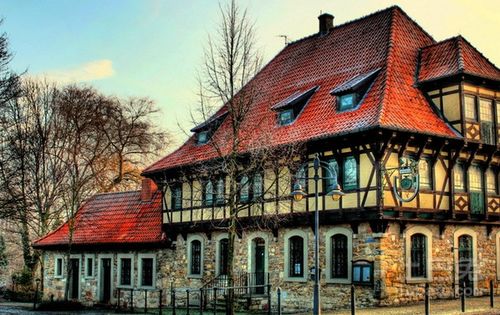 4821万竞拍到的房子竟是“凶宅” 4821万竞拍到的房子竟是“凶宅”