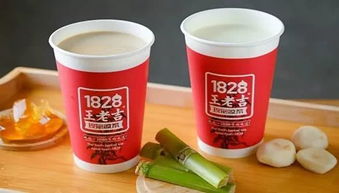 顾客称点外卖奶茶喝出木头渣